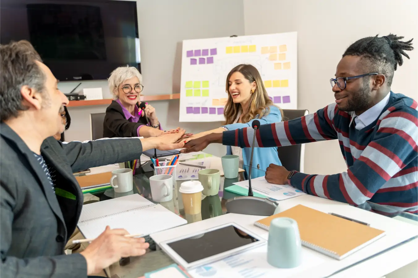 Breaking Down Silos- Why Cross-Functional Collaboration Is a Competitive Advantage img 1